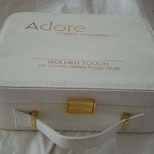 ADORE box